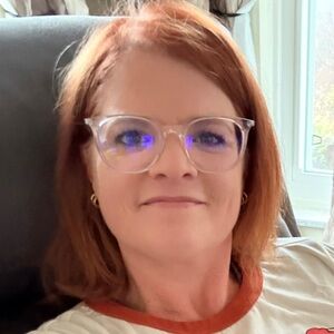 Meet your Posher, Teresa